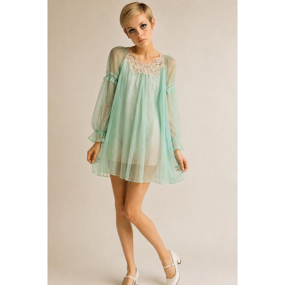 Vintage Mint Green Chiffon Babydoll Nightgown Lace Sheer Coquette Cottagecore S